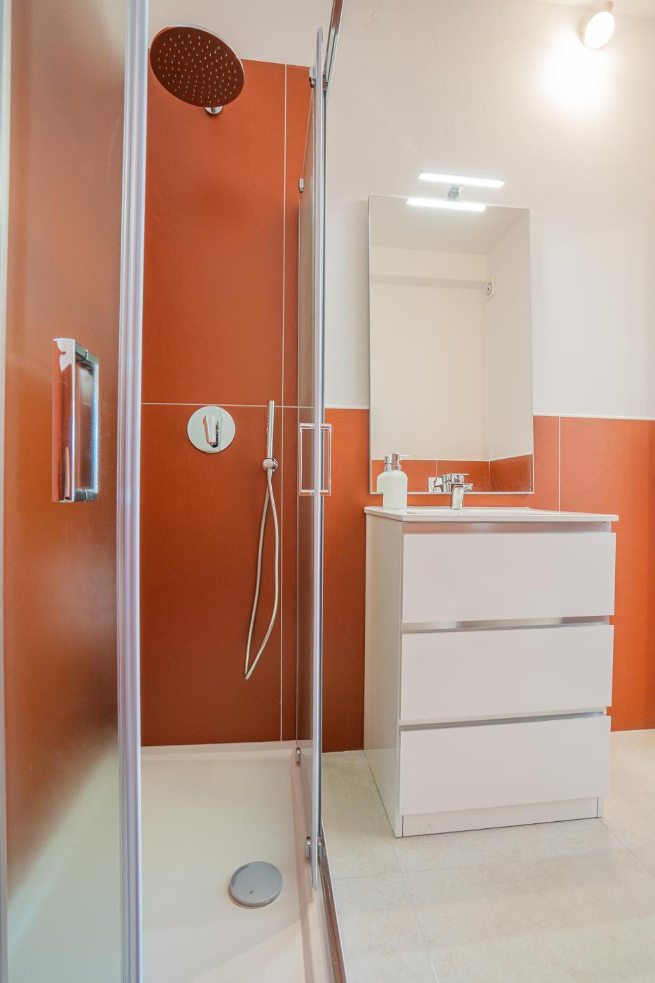 Ambra Holiday Rooms - Rooms & Beach San Teodoro  Dış mekan fotoğraf